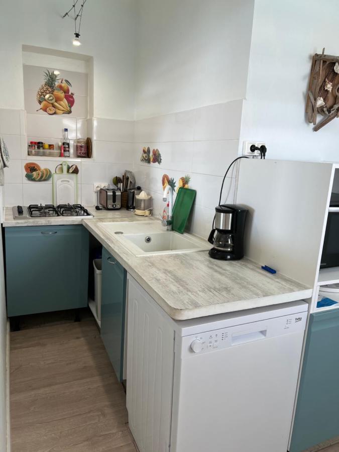Ti Cabanon. Appartement Vue Mer A Deshaies. エクステリア 写真